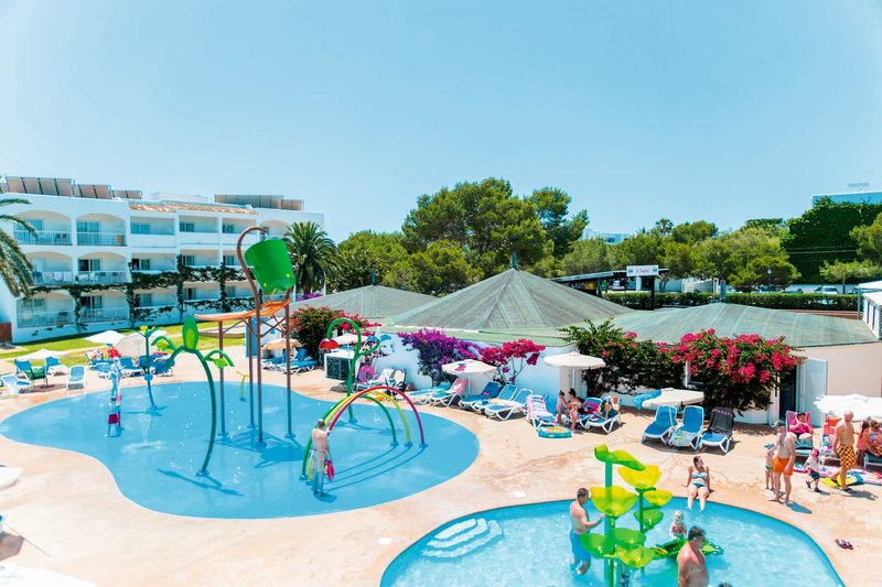 Club Es Talaial studiji in apartmaji
