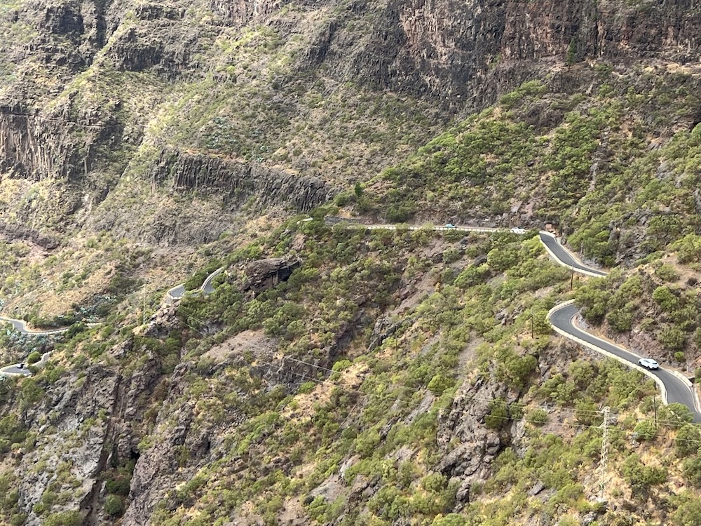 https://pocitnice.si/assets/images/content/Tenerife_pokraijna.jpeg