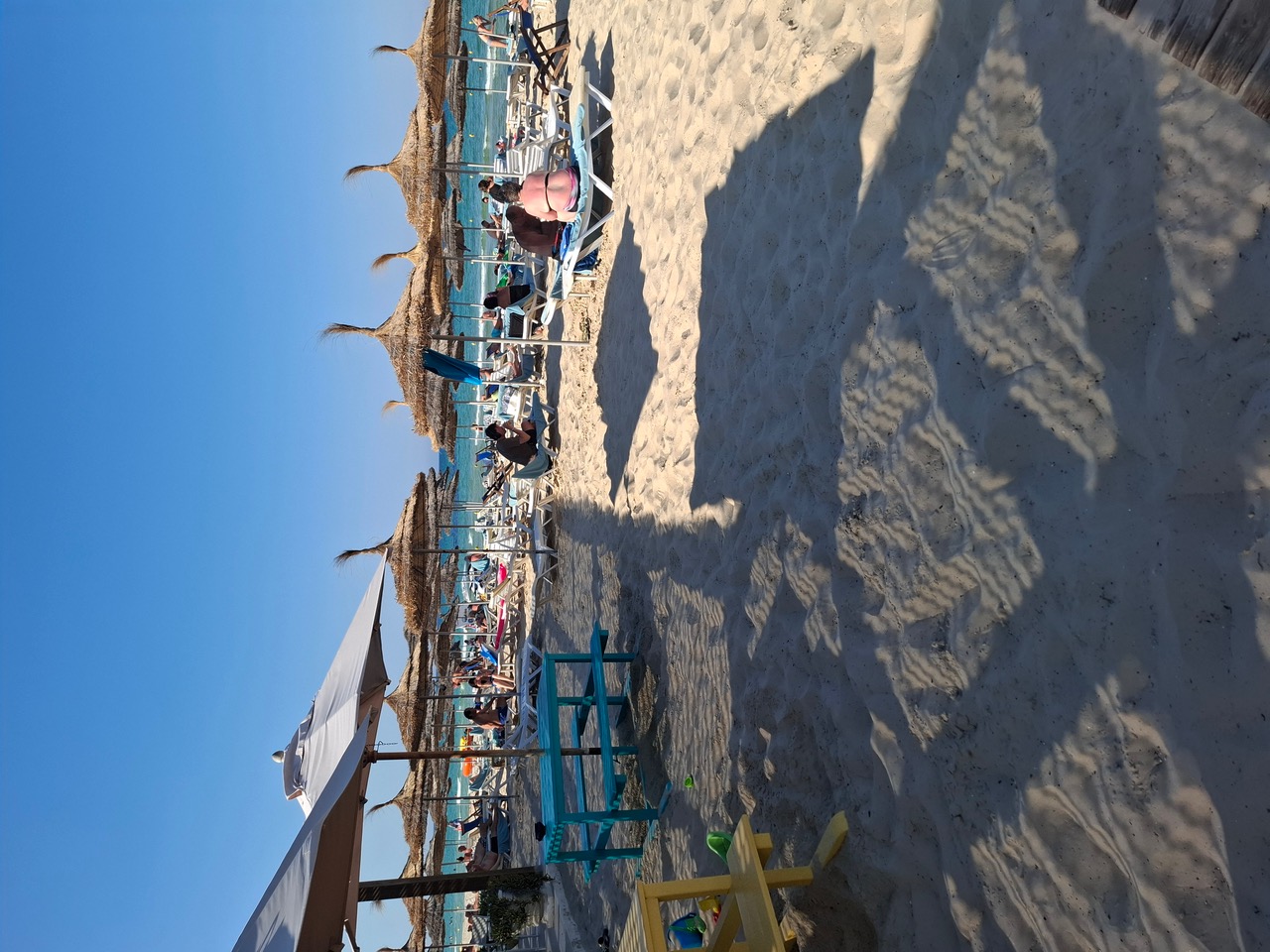Peščene plaže so eden od razlogov, zakaj se mi zdi Tunizija zelo prijetna za družinske počitnice.