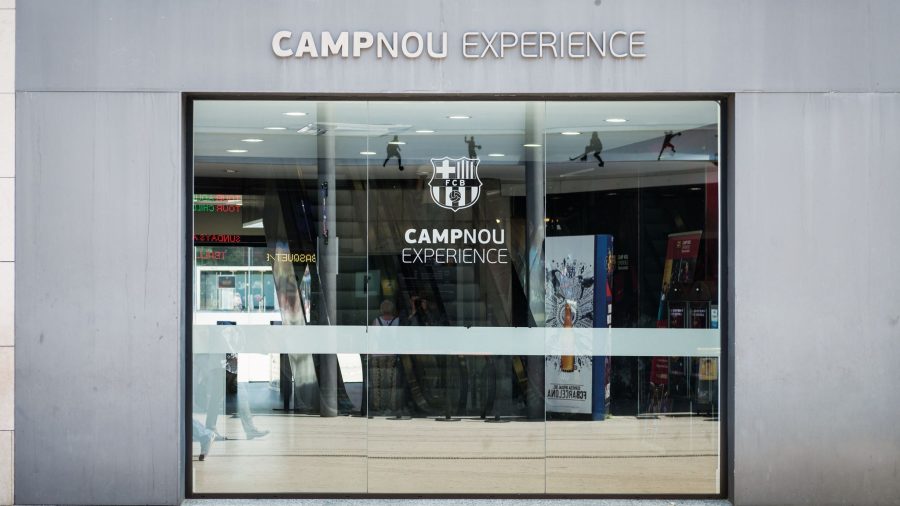 Camp Nou v Barceloni