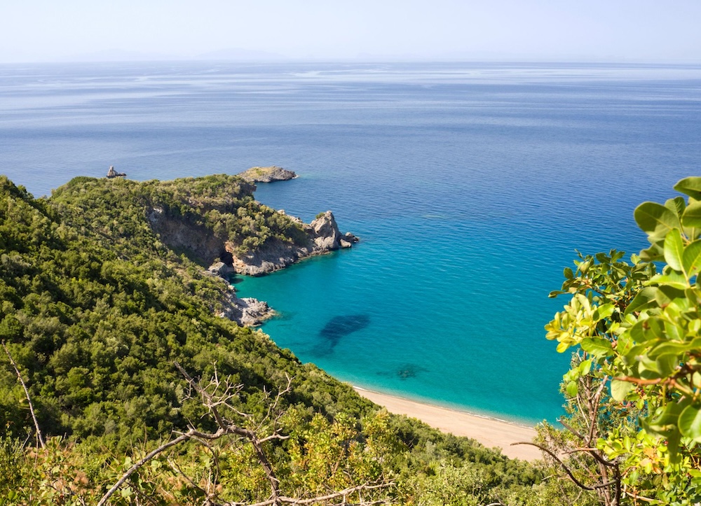 Evia obala Grčija – zelena pokrajina in turkizno morje za počitnice Evia