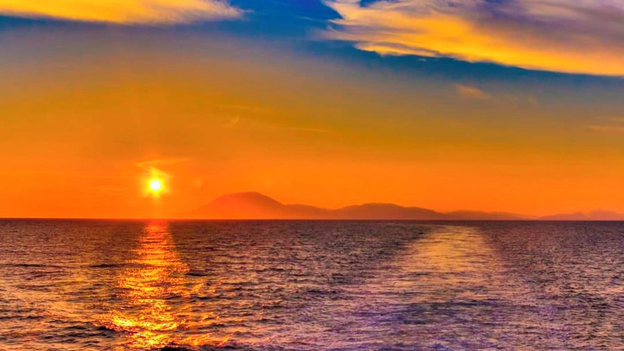 Križarjenje ob sončnem zahodu na Zakintosu, romantičen grški otok za počitnice v dvoje
