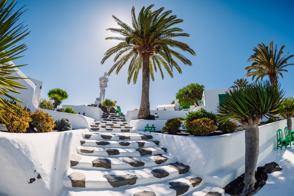 Casa César Manrique na Lanzarotu – muzejska hiša umetnika z vulkansko arhitekturo, zanimiva tudi za družine z otroki