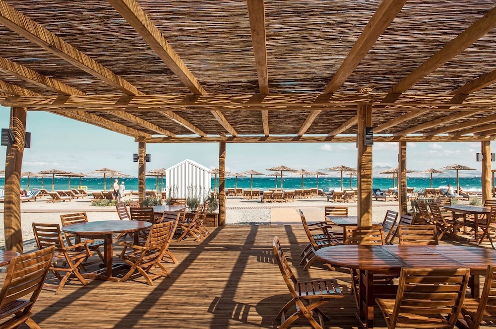 Bar ob plaži na otoku Kos v Grčiji