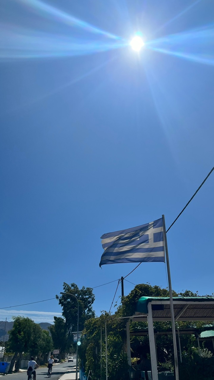 Dolga peščena plaža Marmari na grškem otoku Kos