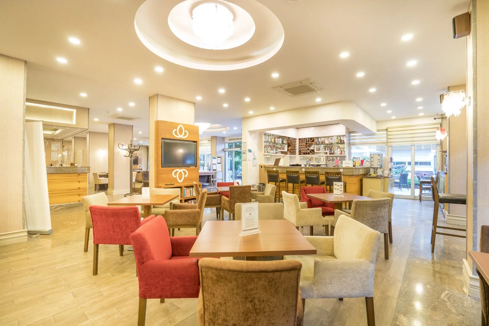 Notranjost hotela Gardenia in sodoben ambient